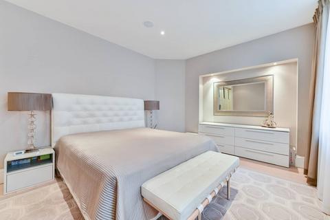 Old Brompton Road, Earls Court, London, SW5