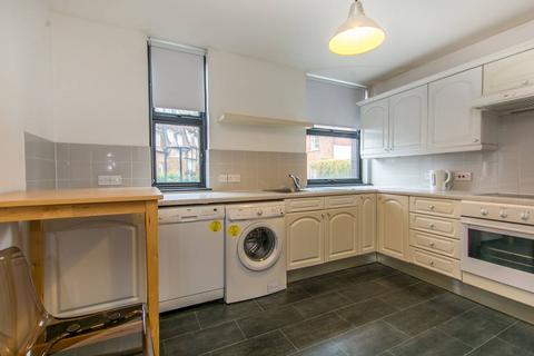 2 bedroom flat to rent, Heath Street, Hampstead, London, NW3