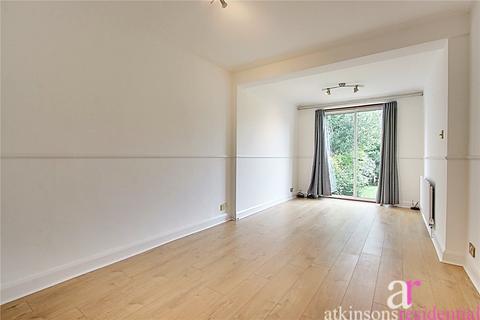 4 bedroom semi-detached house for sale, Weardale Gardens, Enfield, Middlesex, EN2