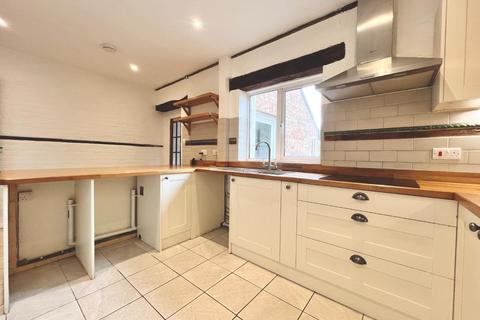 3 bedroom terraced house for sale, Westwell Lane, Westwell, Ashford