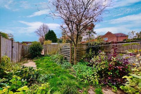 3 bedroom terraced house for sale, Westwell Lane, Westwell, Ashford