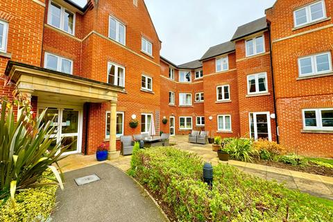 1 bedroom retirement property for sale, Foxhall Court, Banbury