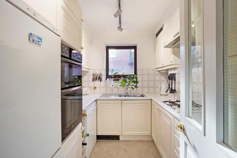 2 bedroom retirement property for sale, Finchley Road, London NW3