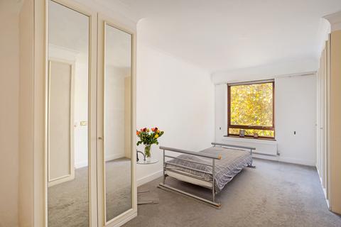2 bedroom retirement property for sale, Finchley Road, London NW3