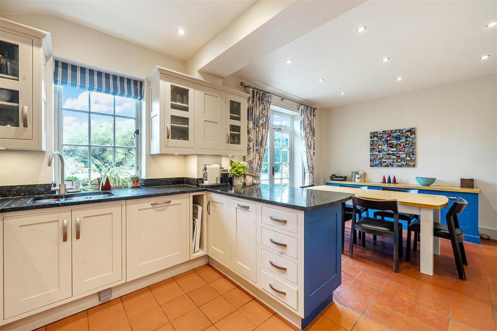 Kitchen/breakfast Room