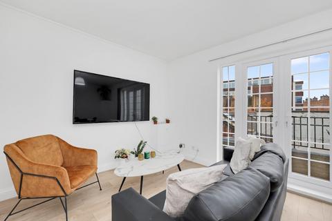 2 bedroom flat for sale, Sylvester Path, Hackney Central, E8