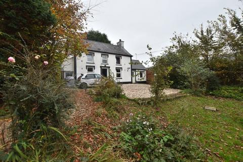 4 bedroom detached house for sale, Croeslan, Llandysul SA44