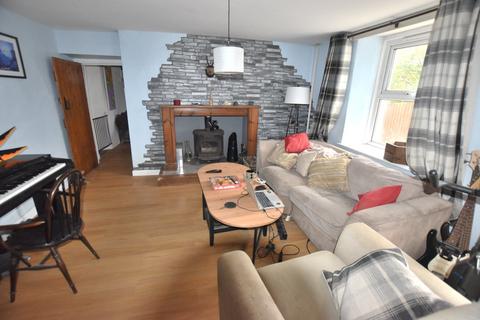 4 bedroom detached house for sale, Croeslan, Llandysul SA44