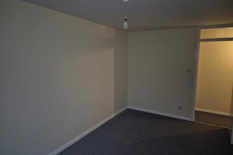 18, Brocket Court Vincent Road, Luton, LU4 9BD
