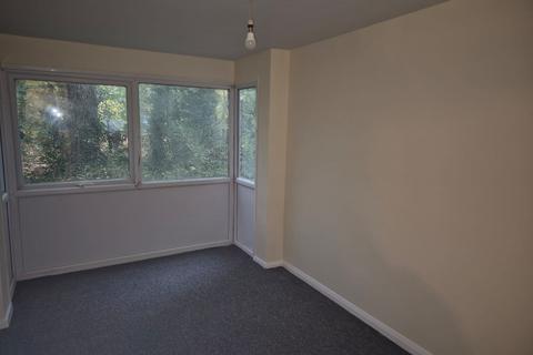 18, Brocket Court Vincent Road, Luton, LU4 9BD