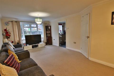 2 bedroom flat for sale, Addison Court, Duncan Road, Park Gate