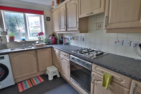 2 bedroom flat for sale, Addison Court, Duncan Road, Park Gate