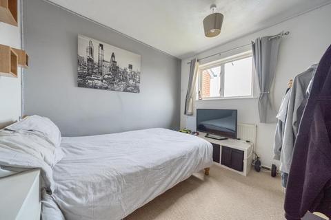 3 bedroom end of terrace house for sale, Bicester,  Oxfordshire,  OX26