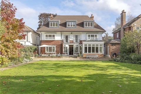 4 bedroom detached house to rent, Sheen Common Drive, Richmond, Surrey, TW10