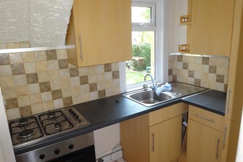 1 bedroom apartment to rent, Harcourt Road, Llandudno LL30