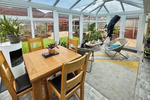 3 bedroom detached bungalow for sale, Alexandra Gardens, Minehead TA24