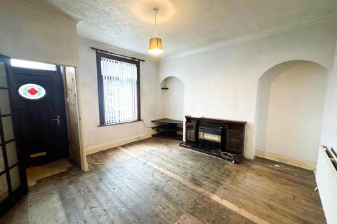 3 bedroom end of terrace house for sale, Hothfield Street, Silsden,