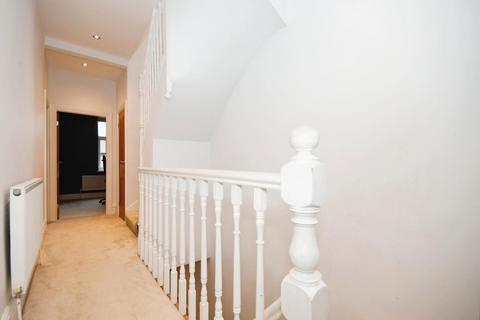 72 Garry Road, Sheffield, S6 4FS