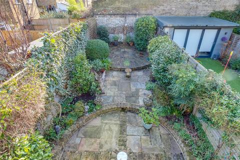2 Quick Road, London, W4 2BU