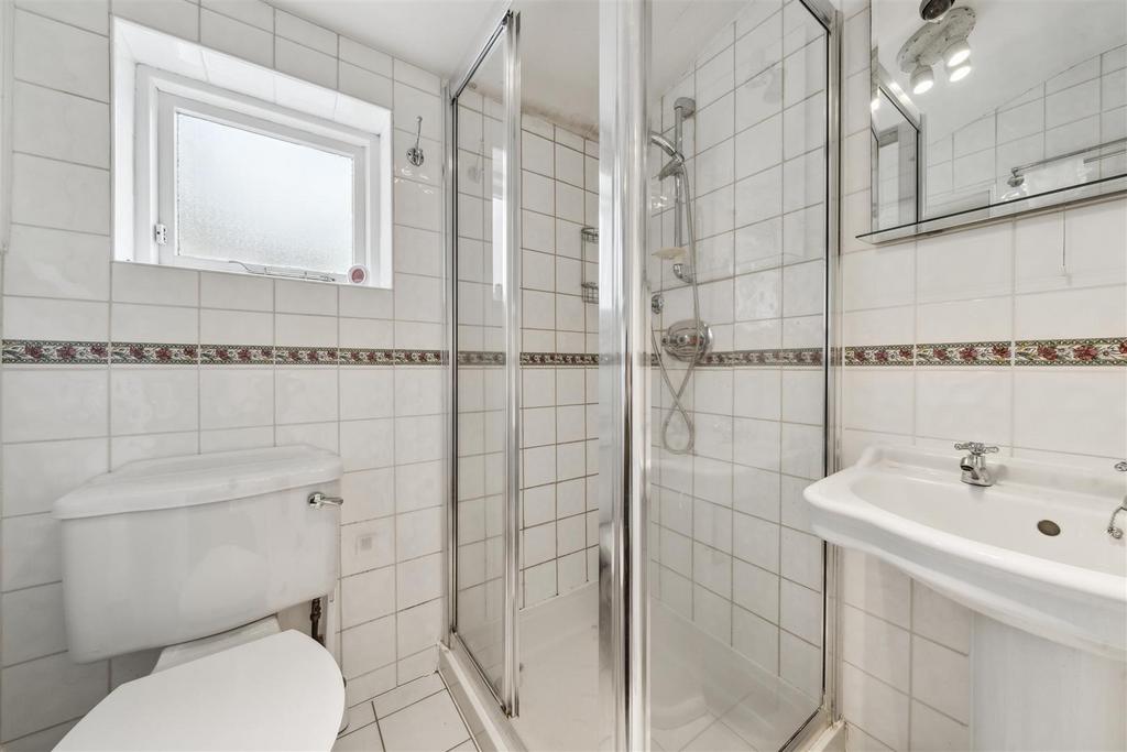 Quick Road, W4 - FOR SALE
