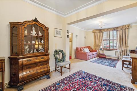 2 Quick Road, London, W4 2BU
