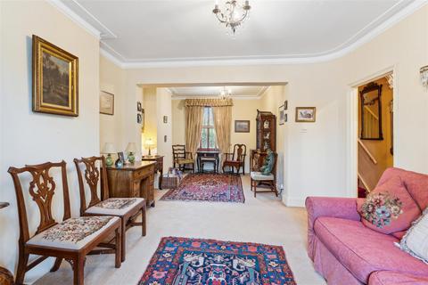 2 Quick Road, London, W4 2BU