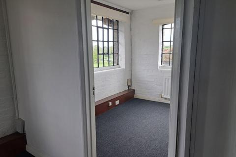 Serviced office to rent, Chelmsford