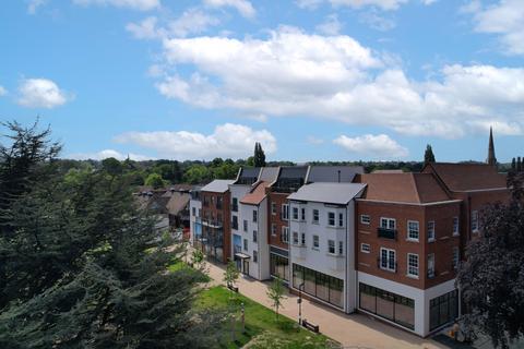 1 bedroom apartment to rent, Threadneedle Road, Farnham, Surrey, GU9