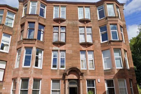 2 bedroom flat to rent, Ashburn Gate, Gourock PA19