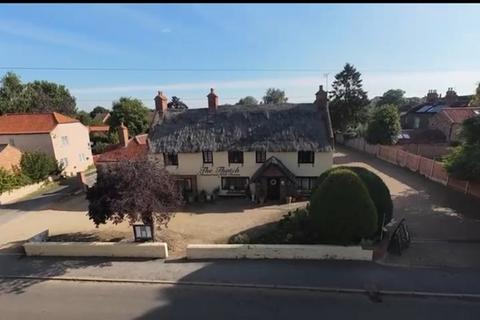 Pub to rent, The Thatch Restaurant, 26 High Street, Bottesford, Nottingham, NG13 0AA