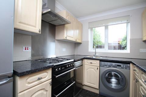 2 bedroom end of terrace house to rent, Dumaine Avenue, Bristol BS34