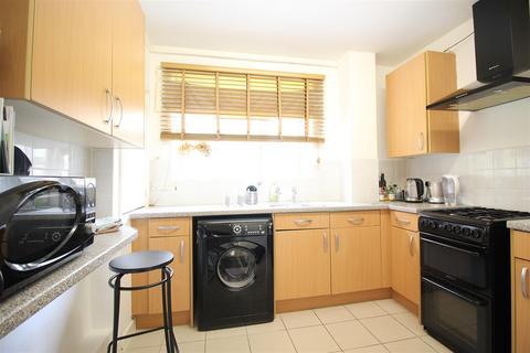 1 bedroom flat to rent, Hay Street, London