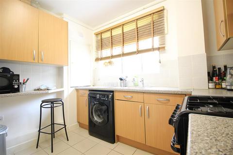 1 bedroom flat to rent, Hay Street, London