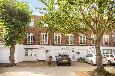 4 bedroom house to rent, Holland Villas Road, London W14