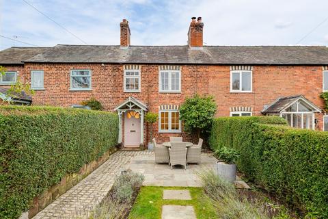 3 bedroom property for sale, Old Coach Road, Tarporley CW6