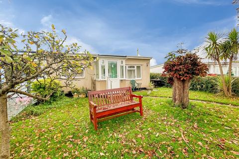 1 bedroom bungalow for sale, Coast Road, Berrow, Burnham-On-Sea, Somerset, TA8