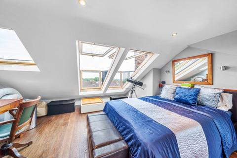 4 bedroom house to rent, Beaumont Road London SE19