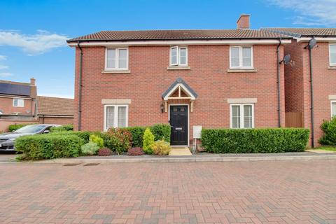 4 bedroom detached house for sale, Holloway Close, Swindon, SN25