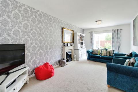 4 bedroom detached house for sale, Holloway Close, Swindon, SN25