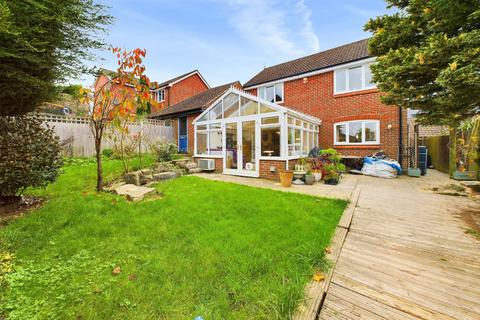 3 bedroom detached house for sale, Sundew Road, Broadstone, Dorset, BH18