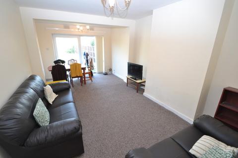 3 bedroom semi-detached house to rent, Sydney Road, Nottingham NG8