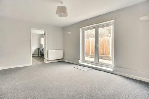 2 bedroom apartment for sale, Connaught Plain, Attleborough, Norfolk, NR17