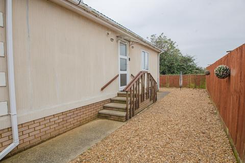 2 bedroom park home for sale, Pioneer Caravan Site, Peterborough PE6