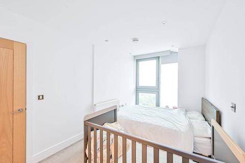 2 bedroom flat for sale, Kingsway, North Finchley, London, N12