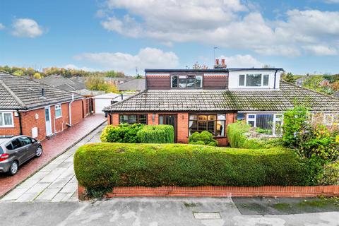 3 bedroom semi-detached house for sale, Balmoral Avenue, Lowton, Warrington