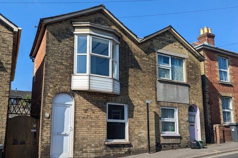 2 bedroom semi-detached house for sale, Green Street, Ryde