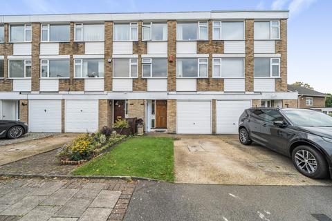 4 bedroom terraced house for sale, Holmdene Close, Beckenham