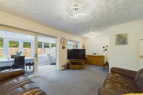 3 bedroom detached house for sale, Hoods Farm Close, Aylesbury HP22