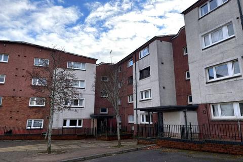 2 bedroom flat to rent, Southhouse Square, Gracemount, Edinburgh, EH17