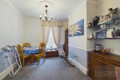 3 bedroom terraced house for sale, St. Thomas's Road, Hastings